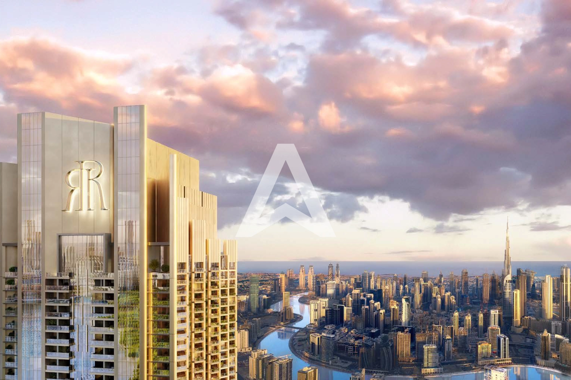 Displayed image from the thumbnail slider