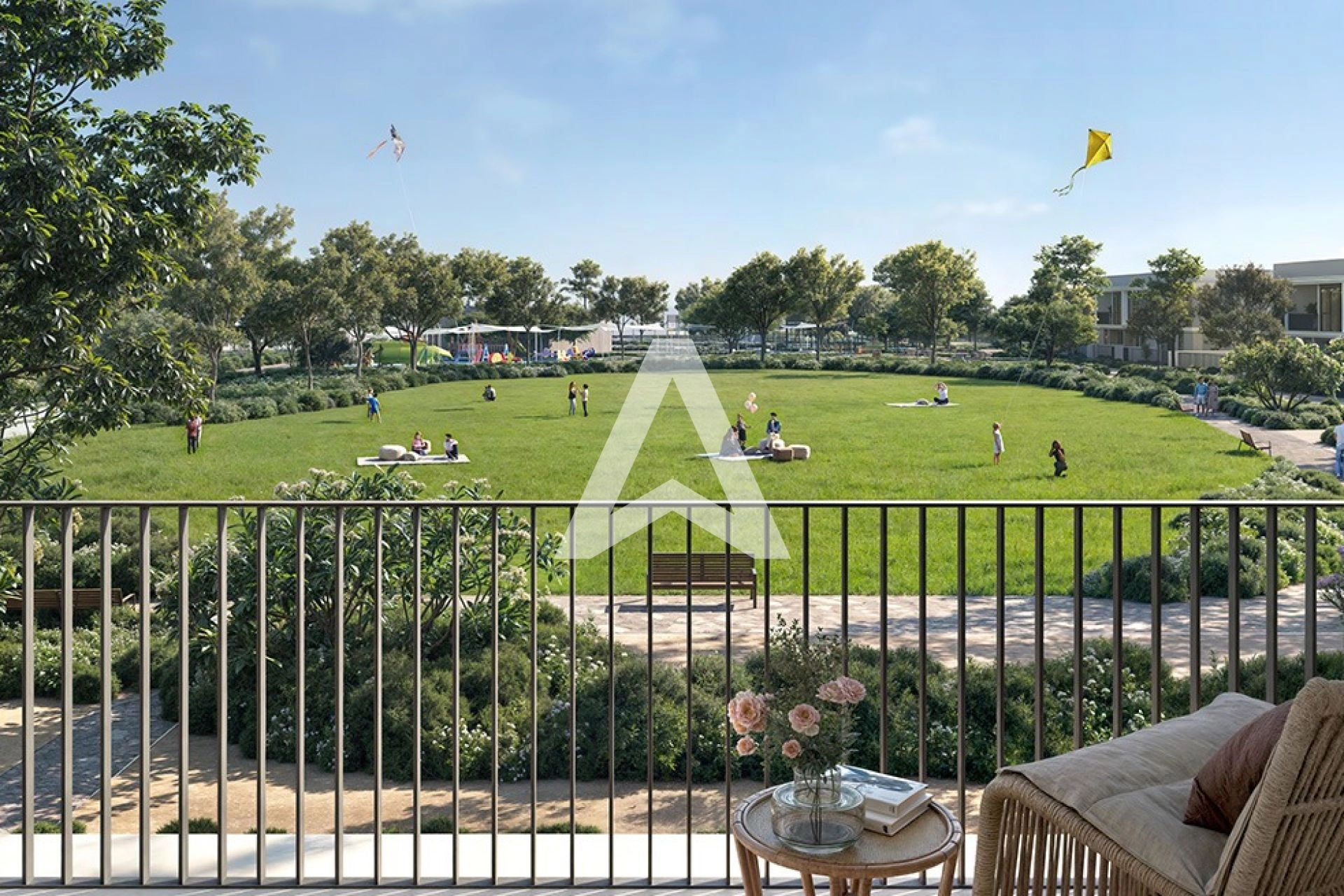 Displayed image from the thumbnail slider