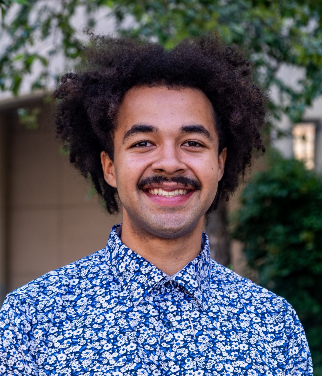 Theo Newhouse-Godine