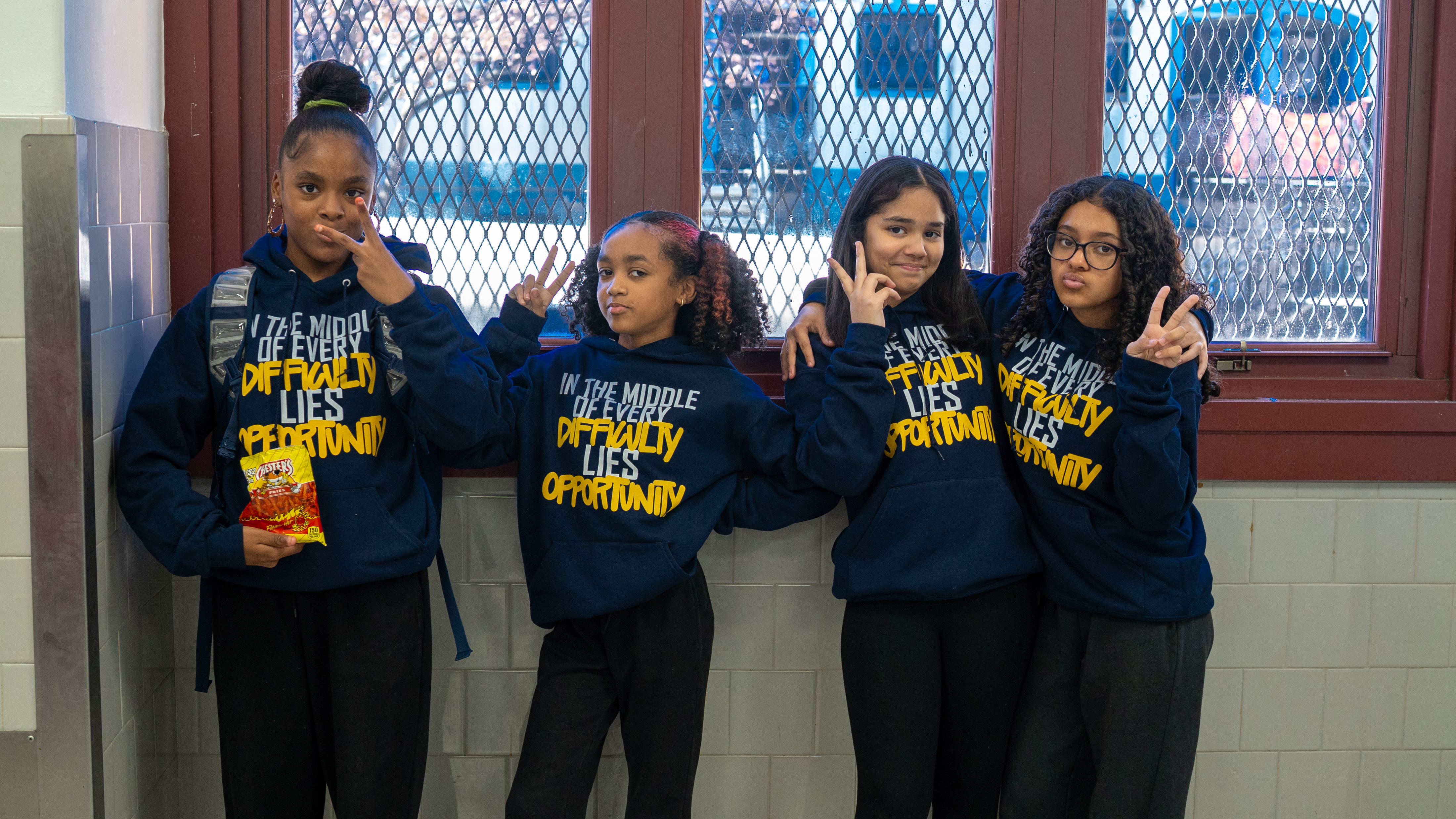 Students dressed alike for Twin Day