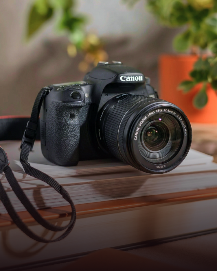 Image of a camera.