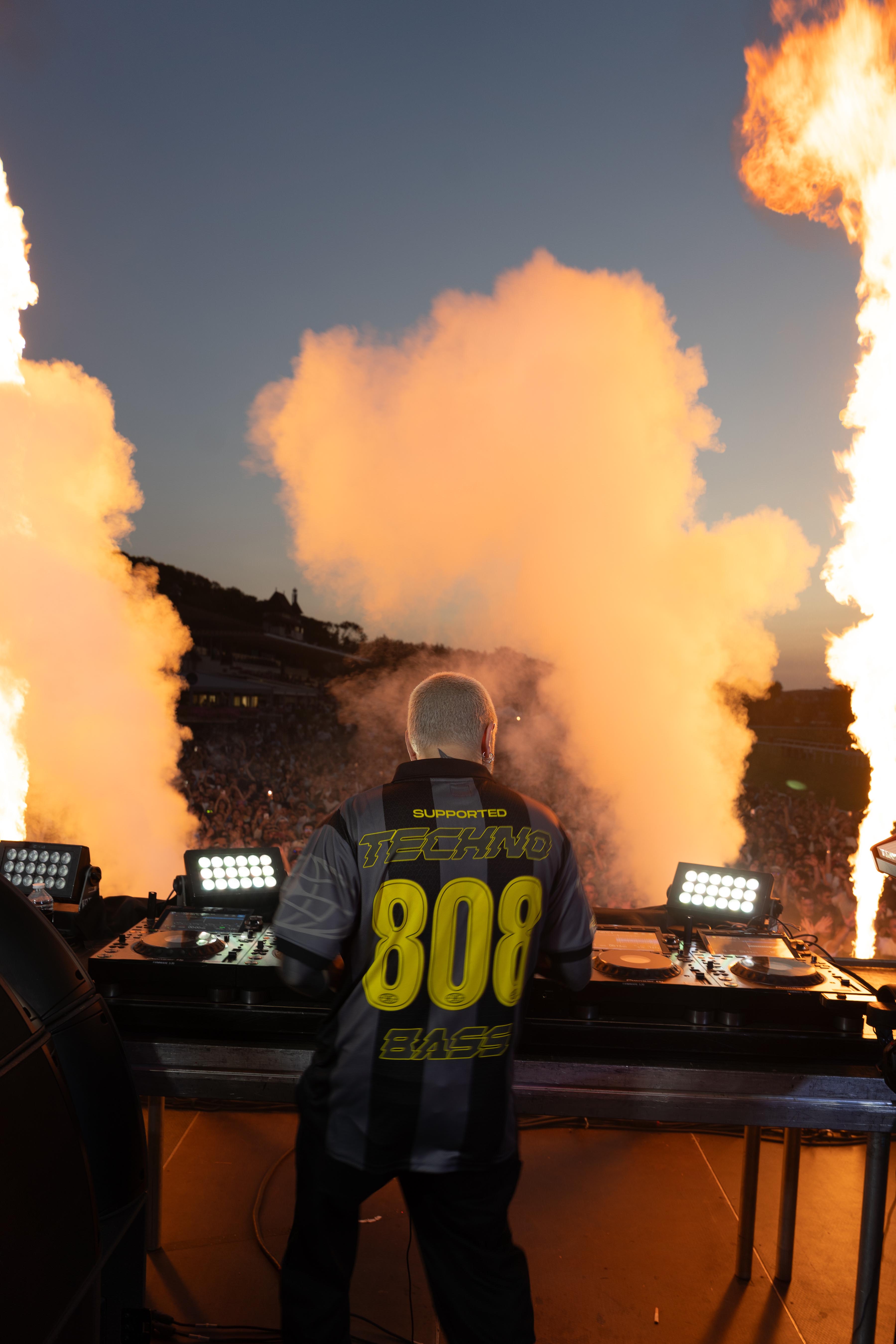Gärten on the Beach Festival in Deauville, August 2025