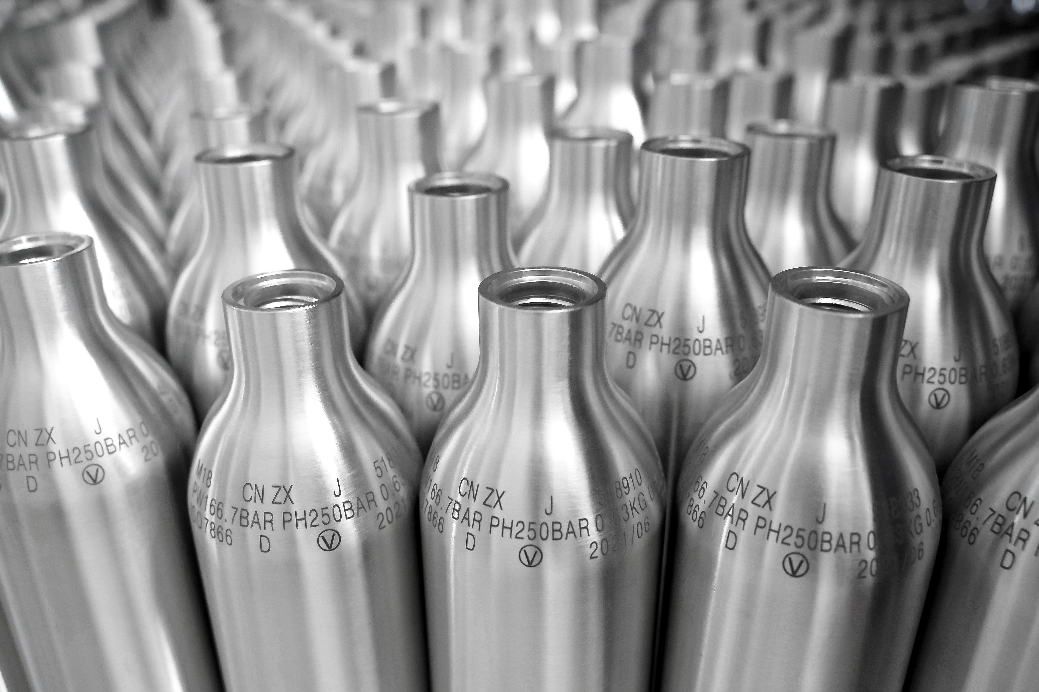 Victory ZX | Industrial Gas Cylinders & Fire Safety Germany