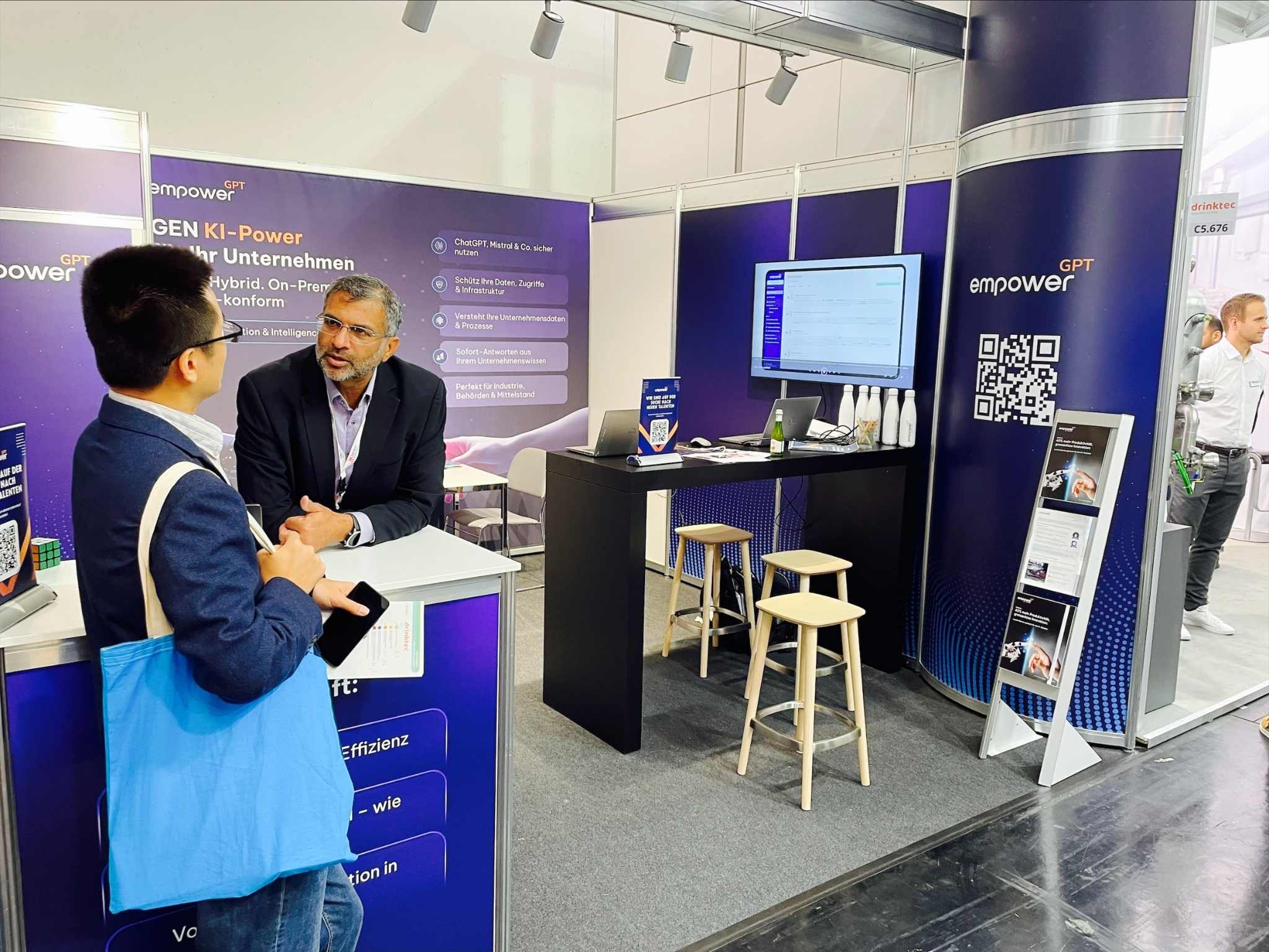 Presentations & expert exchange