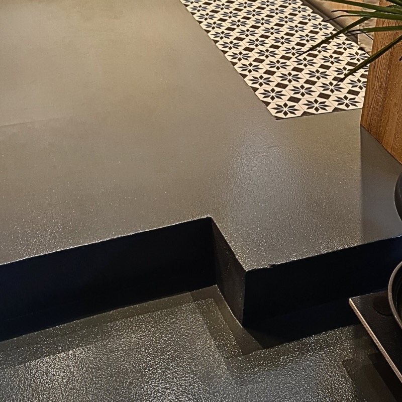 Sol en résine décoratif pour intérieur 