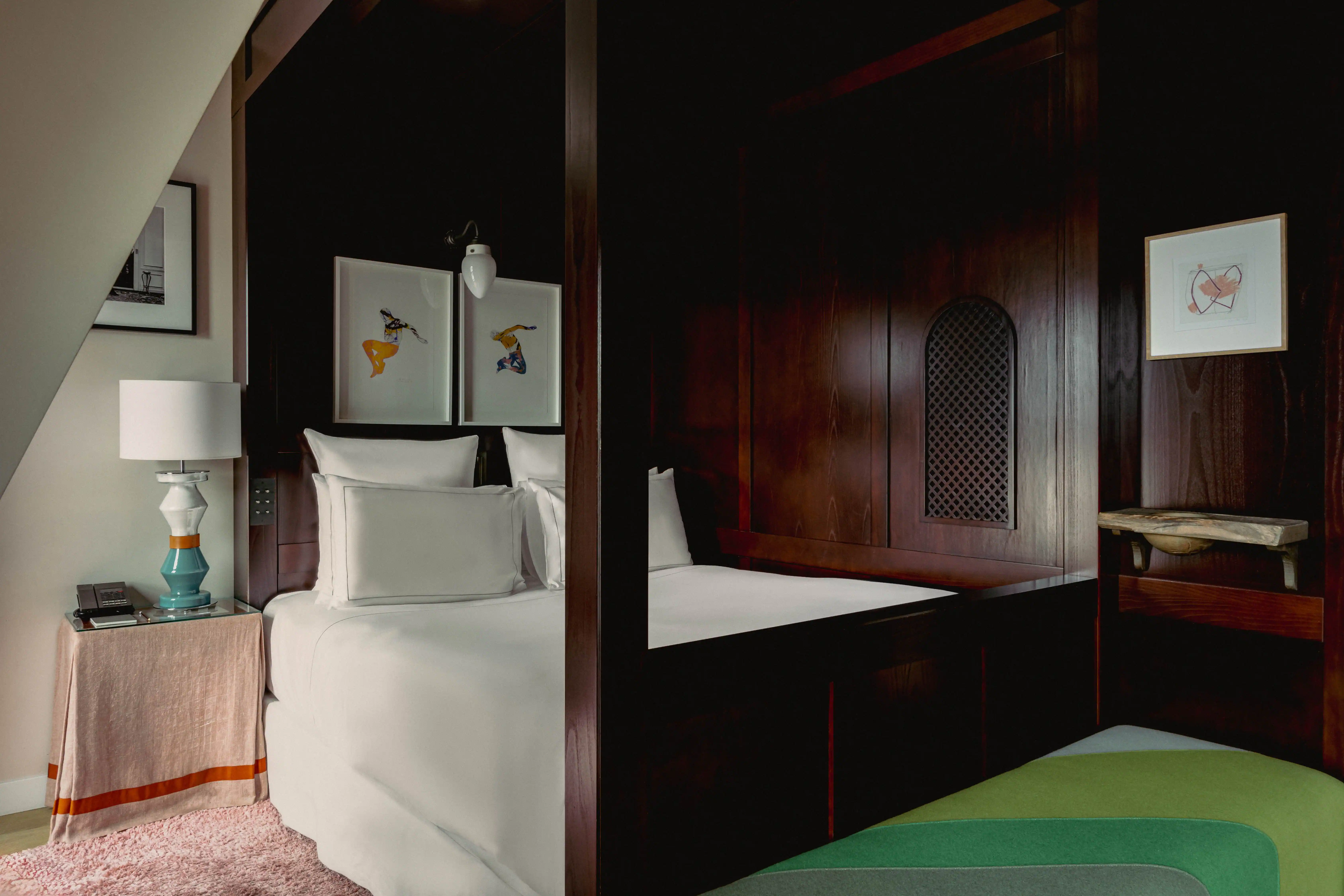 Chic and cozy room at Experimental Marais, offering comfort in the heart of Paris.