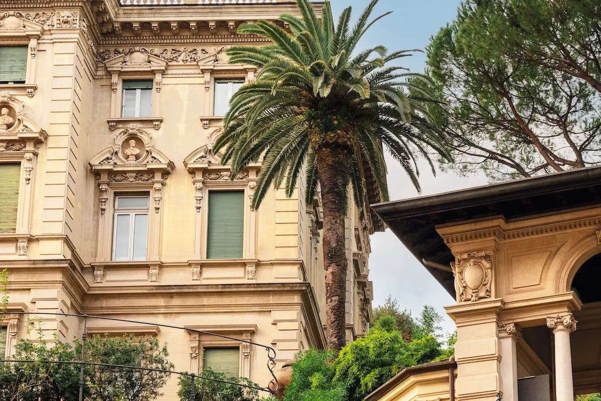 The historic and vibrant Roma, known for its charm and cultural heritage.