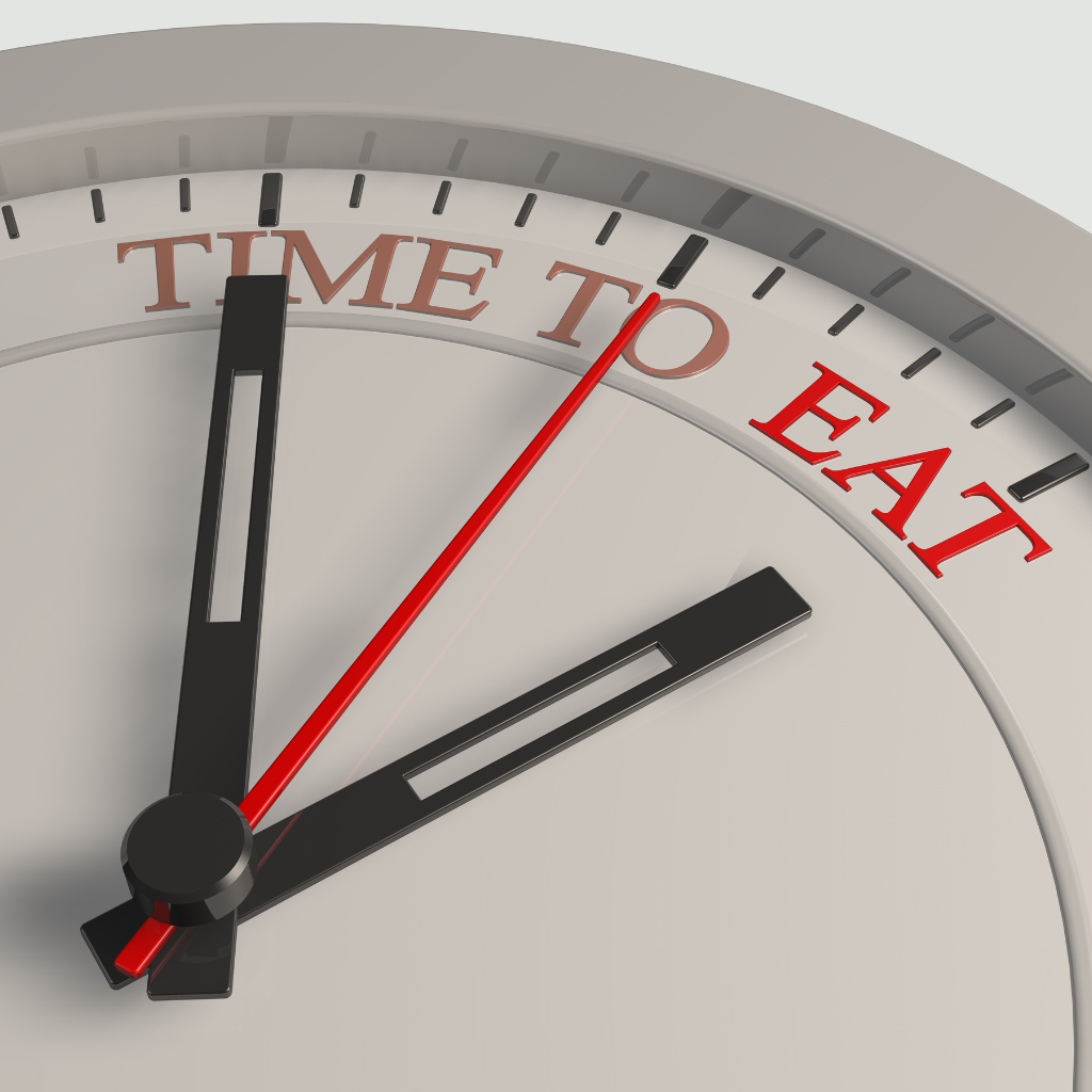 Master pre-training nutrition: balance carbs, protein, fats; hydrate; time meals wisely. Optimize performance with tailored strategies.