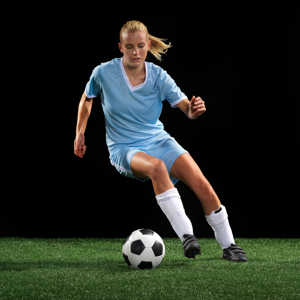 For optimal fluid balance in soccer players it's important to consider all the factors such as environment, gender and age.