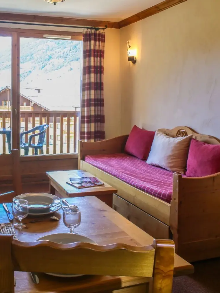 Living room for 2 to 4 people apartment at Les Alpages de Val Cenis