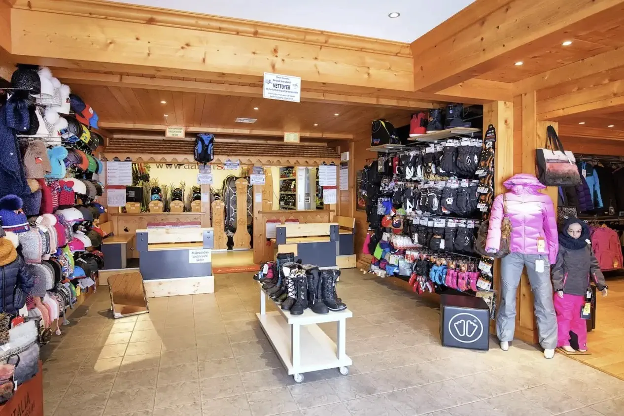 Dalcin Shop | Sports Shop & Ski Rental