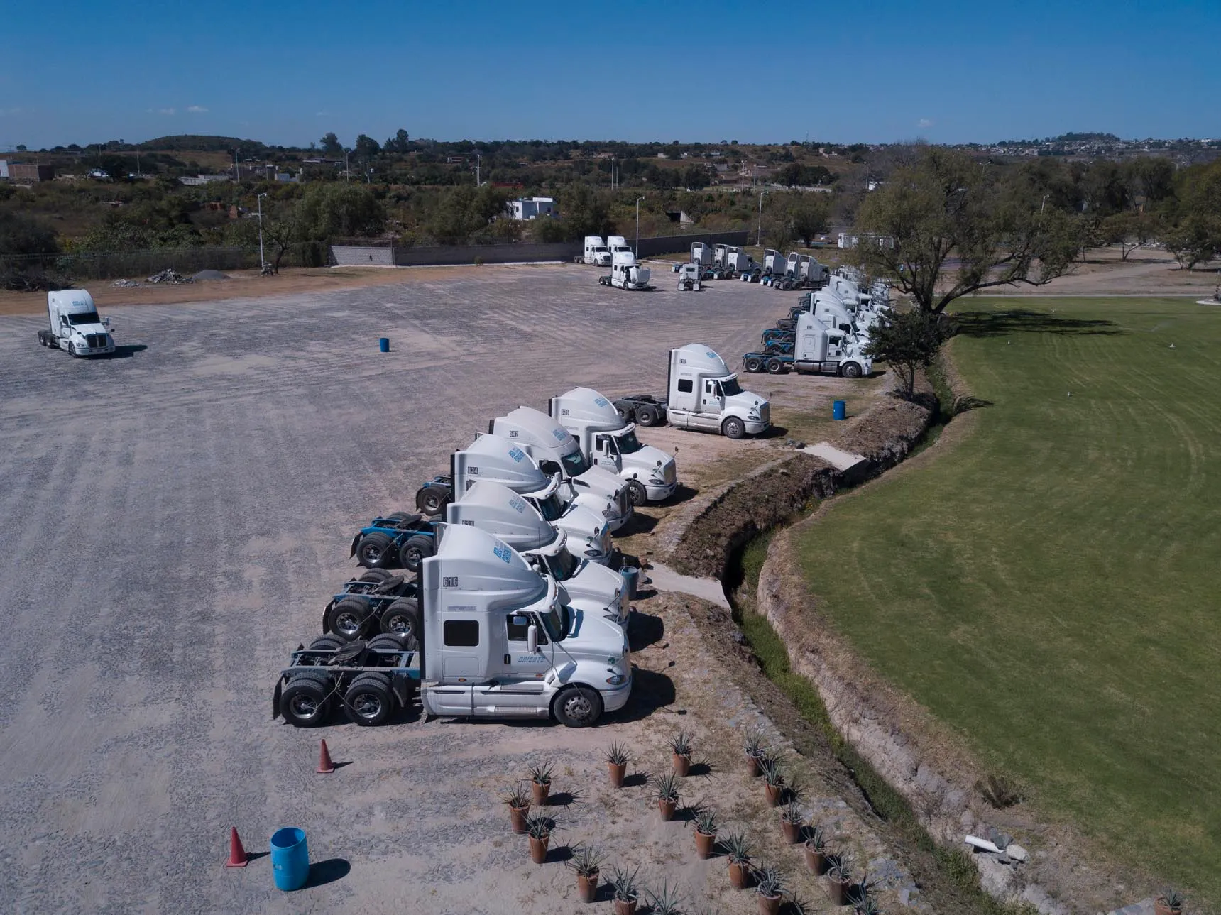 image of amina´s walls