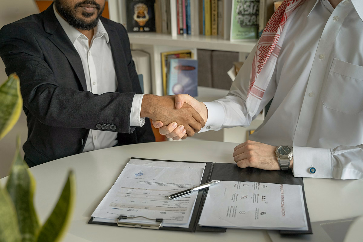 What Do Interviewers Look for: 7 Traits That Win Finance Offers