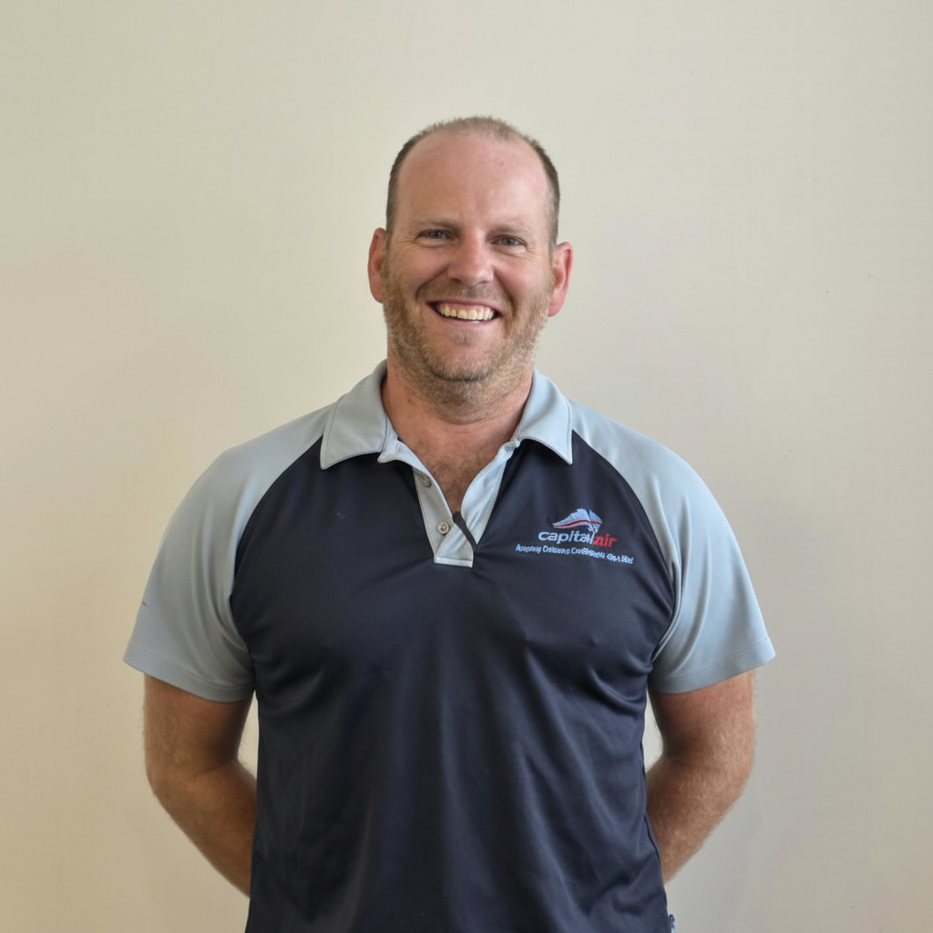 Image of Aaron Smith