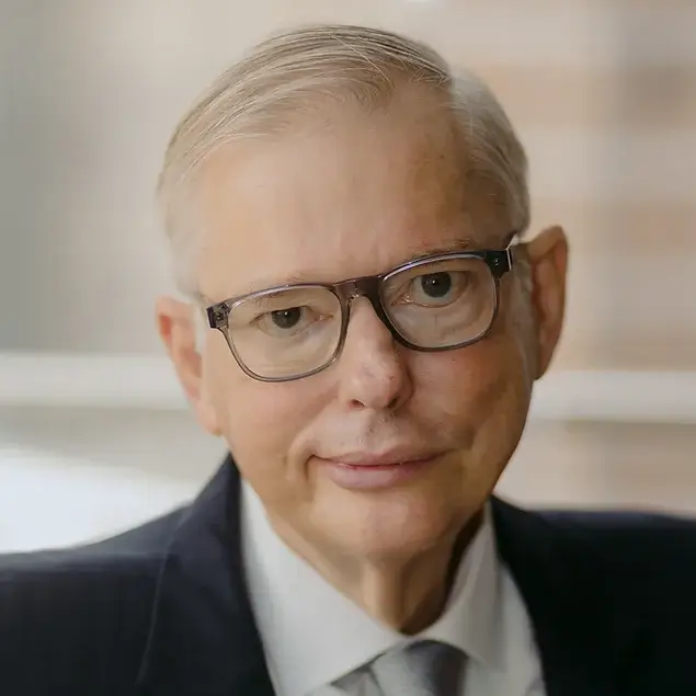 Headshot of Bill Moss AO, Senior Advisor at Geopolitical Strategy