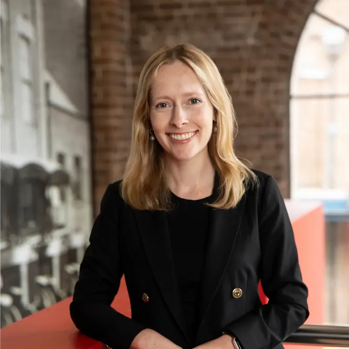 Headshot of Samantha MacDonagh, Director, Communications at Geopolitical Strategy 