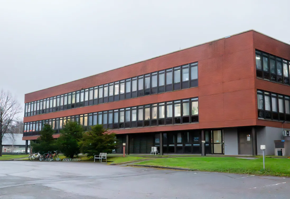 Lastuava Oy toimistotalo