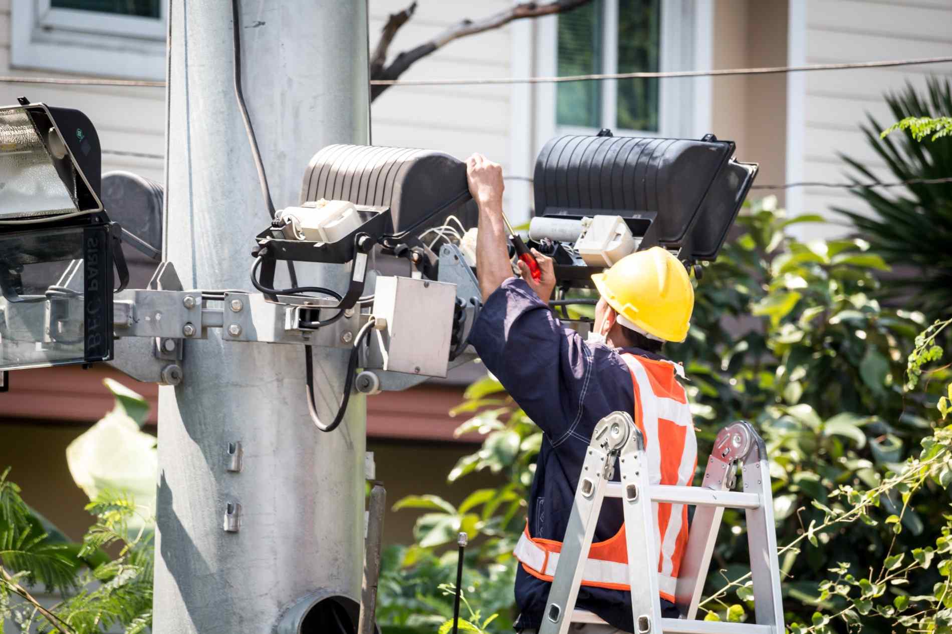 What Is an Outage Management System (OMS)?