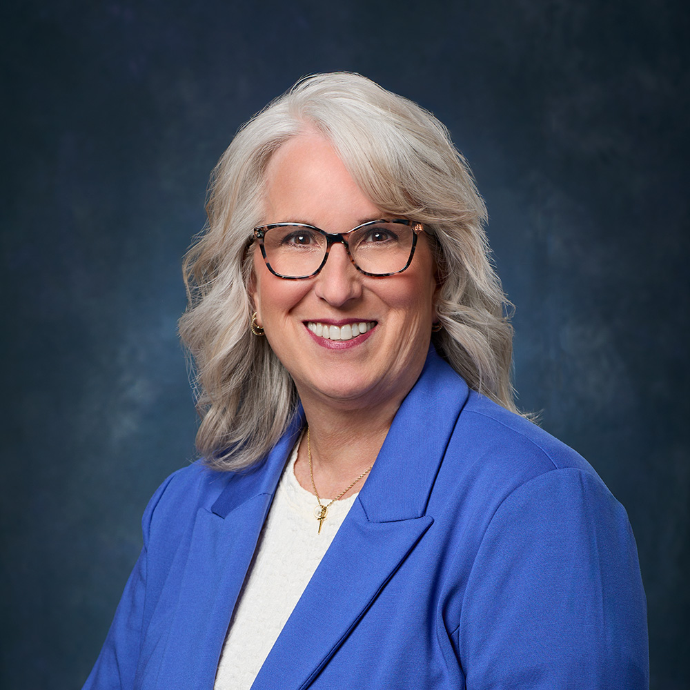 Headshot of Kim Rosenbrook