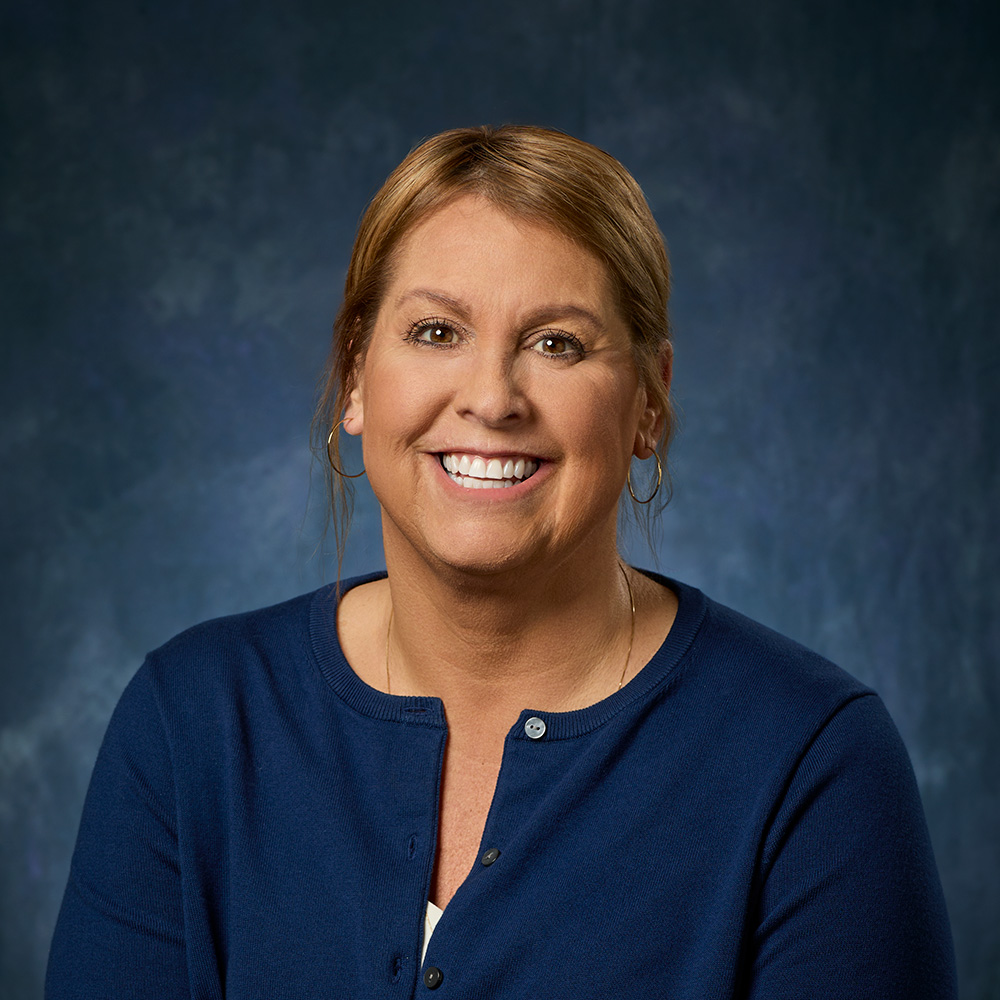 Headshot of Jennifer Nelson