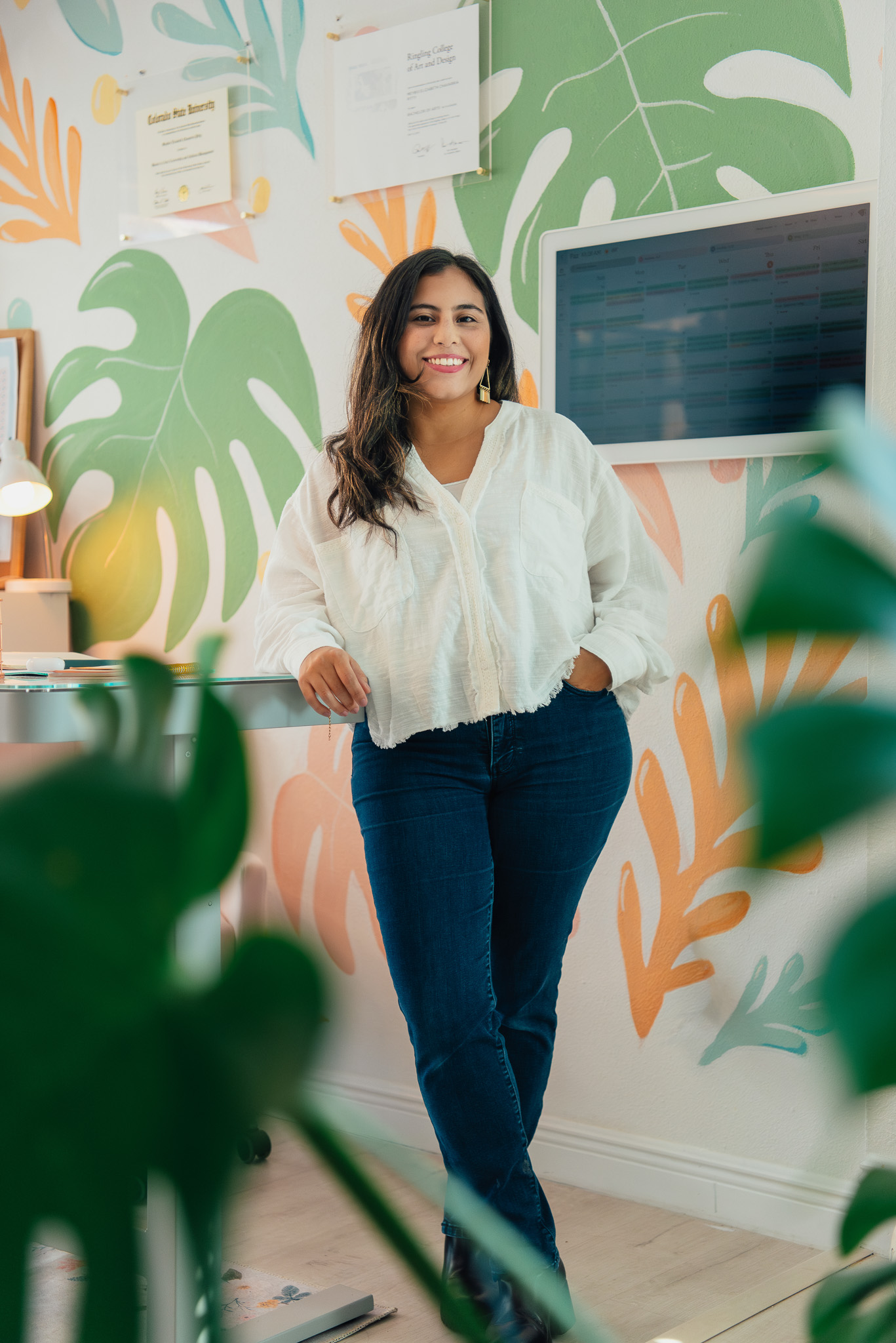 Food city restaurant people