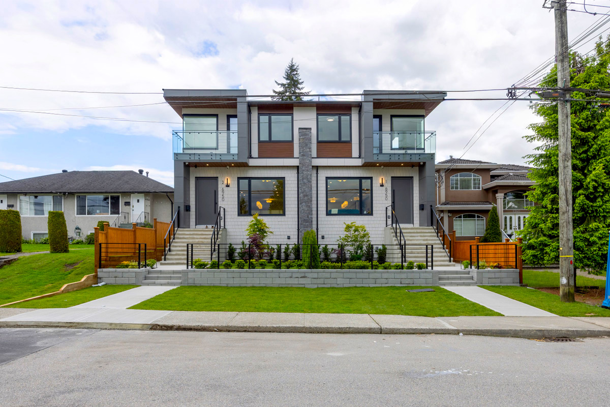 Multiplexes in Burnaby by Asthan Homes.