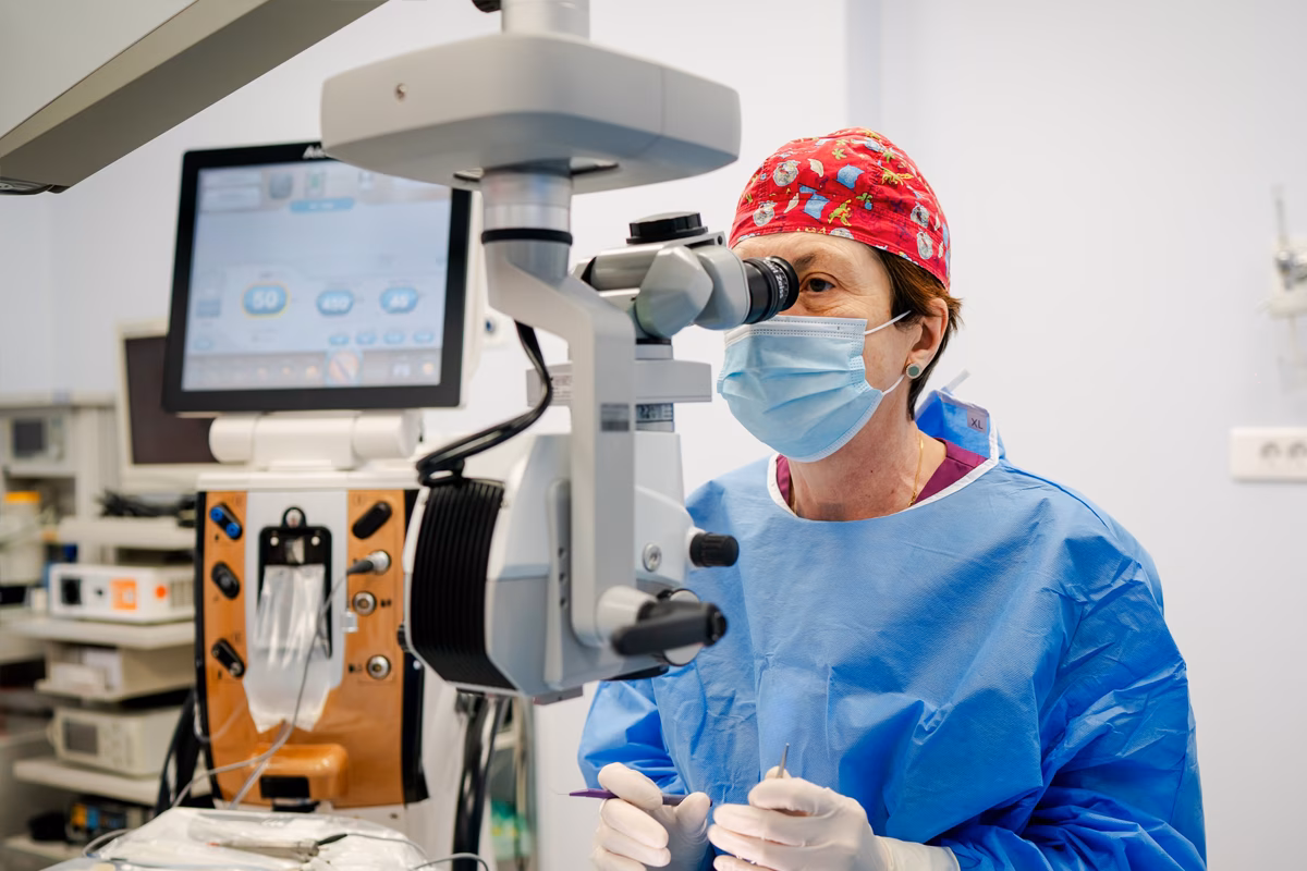 Chirurgia cataractei prin facoemulsificare