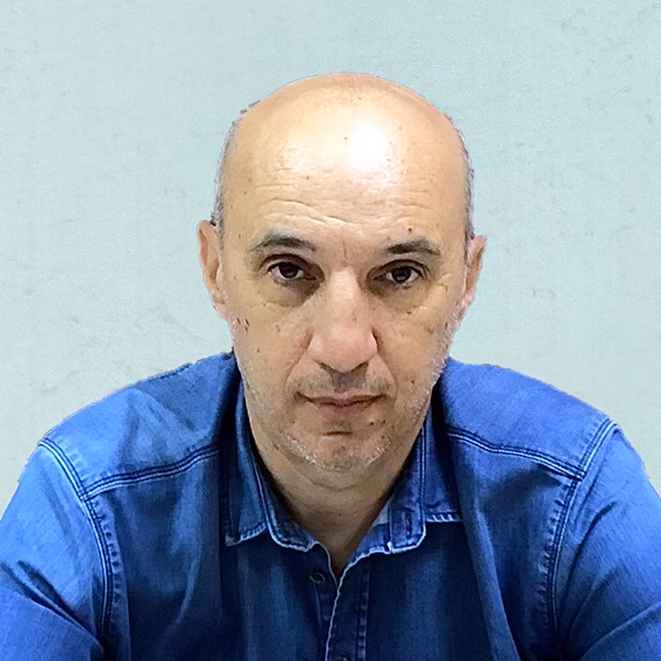 Dr. Niculescu Dragoș