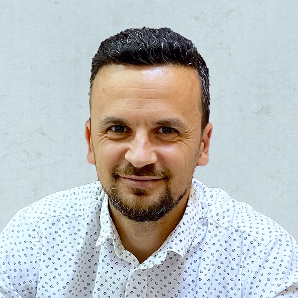 Dr. Dascălu Valentin