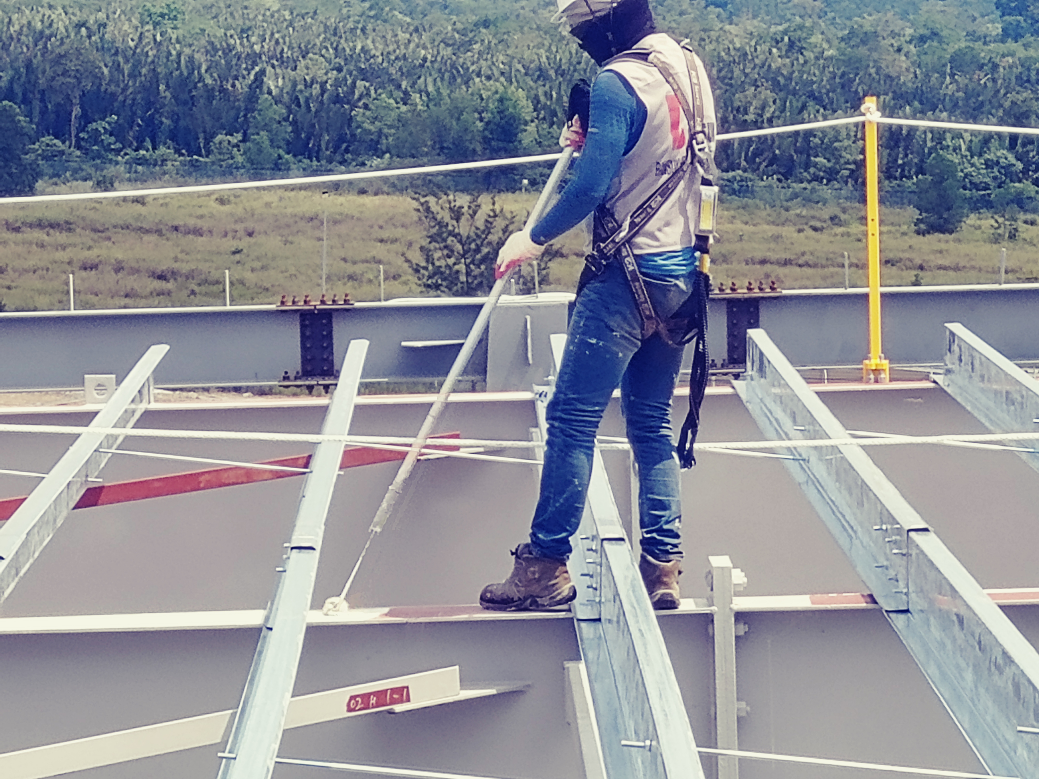 image of commercial construction project