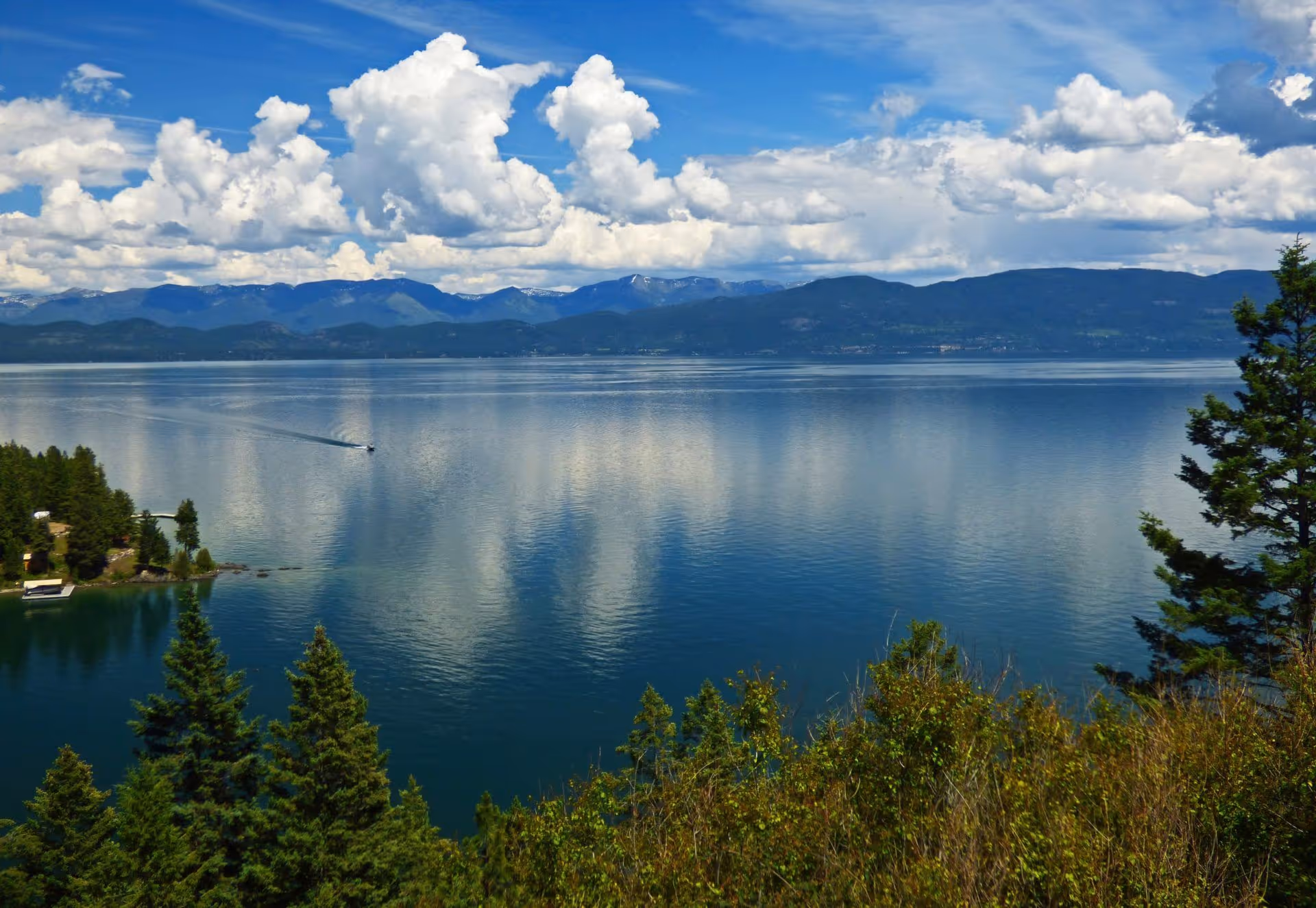 Scenic view of Flathead Lake