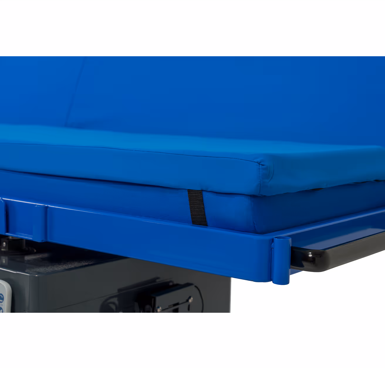 Side rail available upon request.