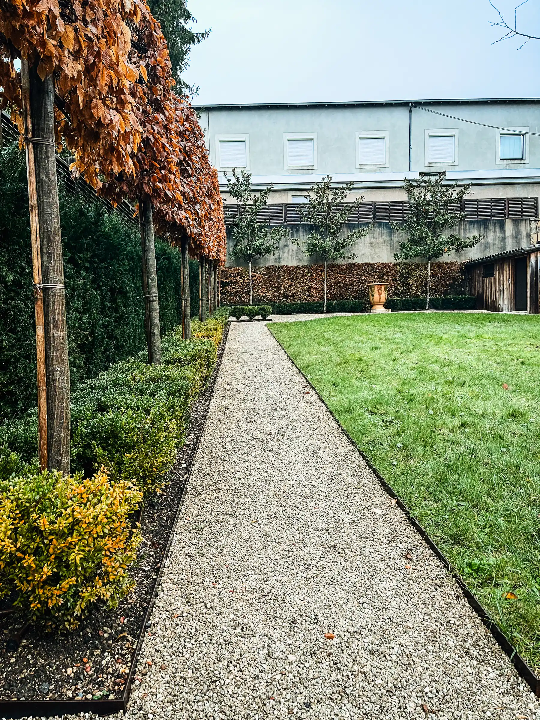 Allée de jardin par un paysagiste à Nontron