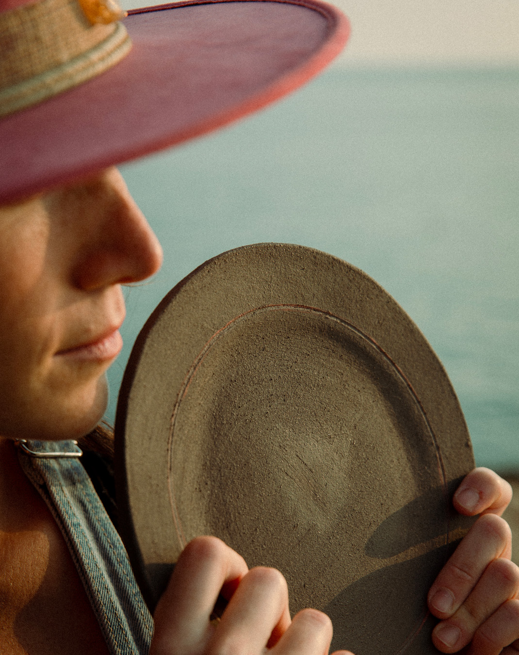 Art Vibratoire en Céramique.