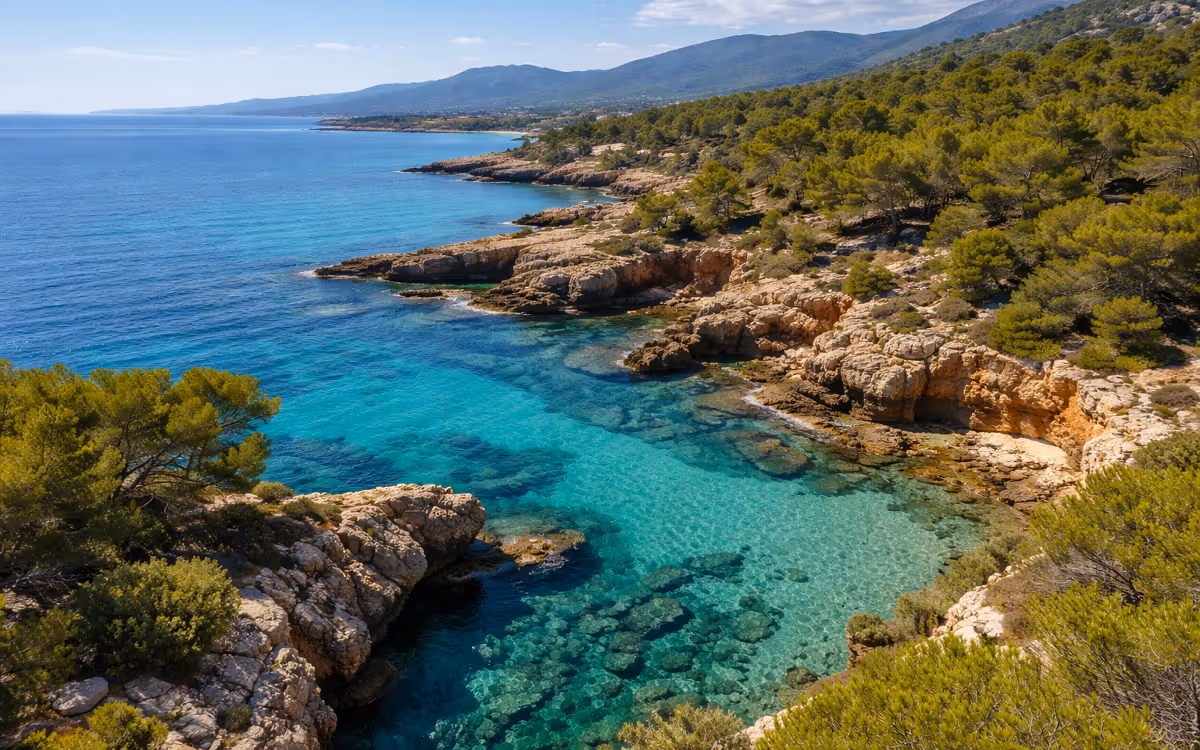 Cap i Corp et criques environnantes