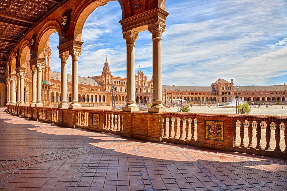 Image 1: Plaza de España