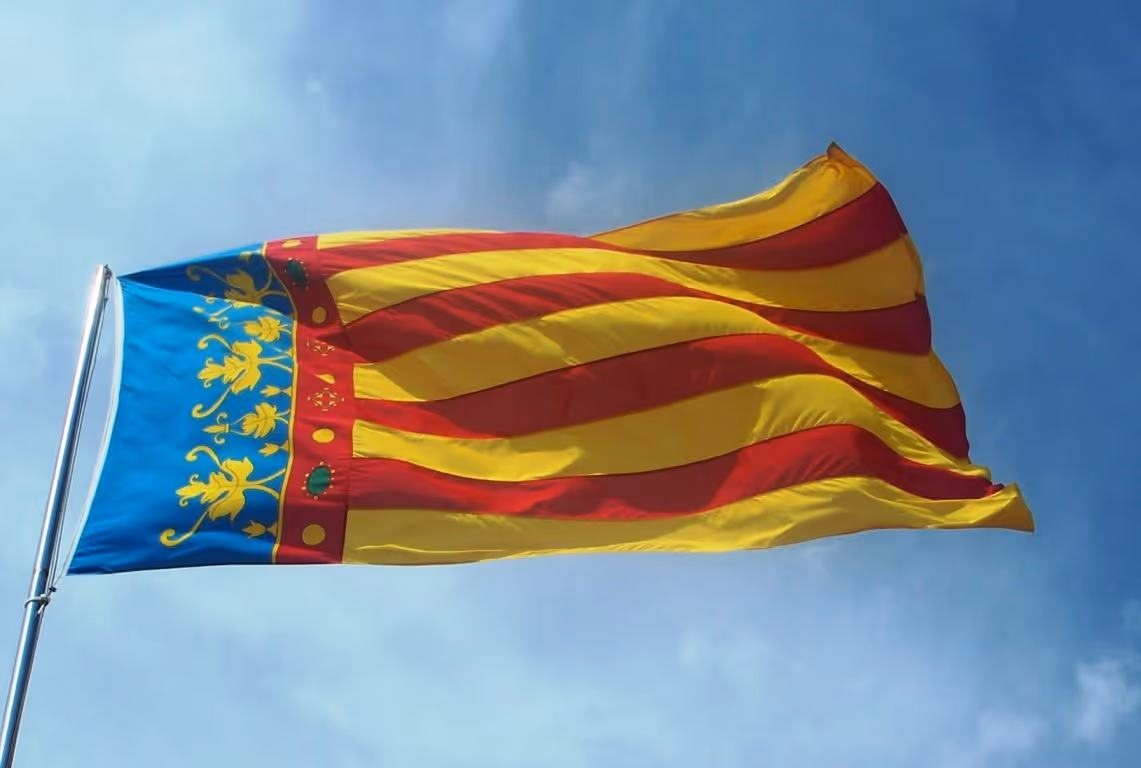Le drapeau de la Communauté valencienne