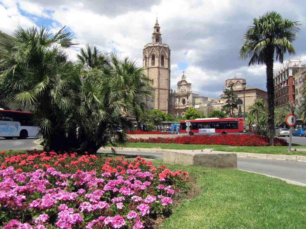 Plaza de la Reina