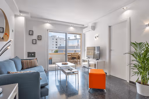 Image 7: Salon après