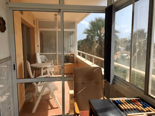 Image 20: Terrasse avant