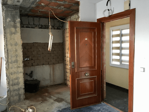 Image 10: Cuisine avant