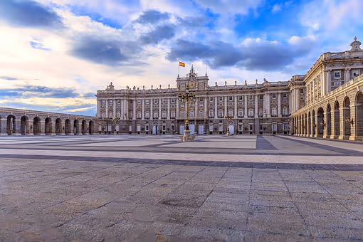 Royal, Palais, Madrid, L'Architecture