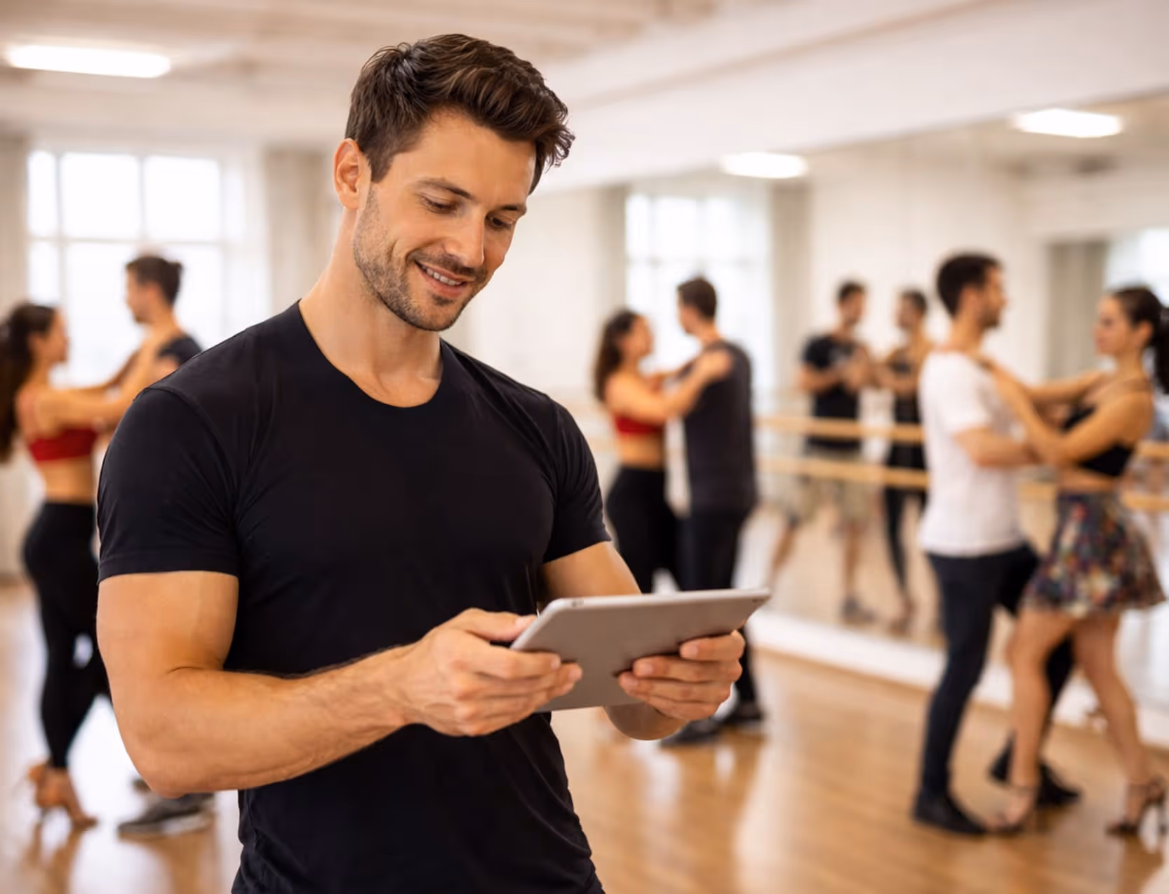 Erfahre, wie du durch die Automatisierung von Prozessen, die Verwendung von Projekt-Tools und die Implementierung von Sales CRM-Systemen effizientere und digital optimierte Abläufe in deiner Sportschule umsetzen kannst.