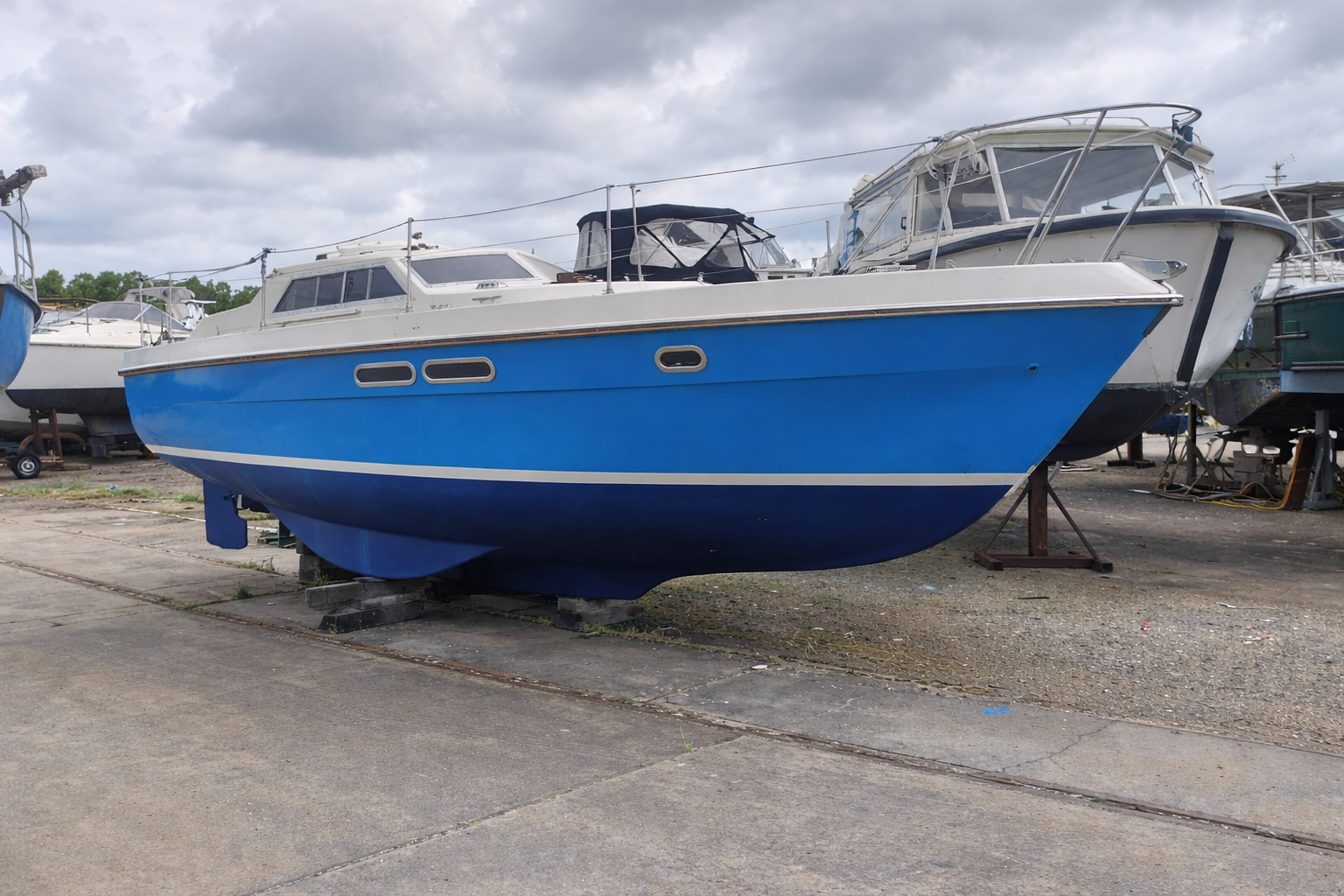 Southerly 28 biquille