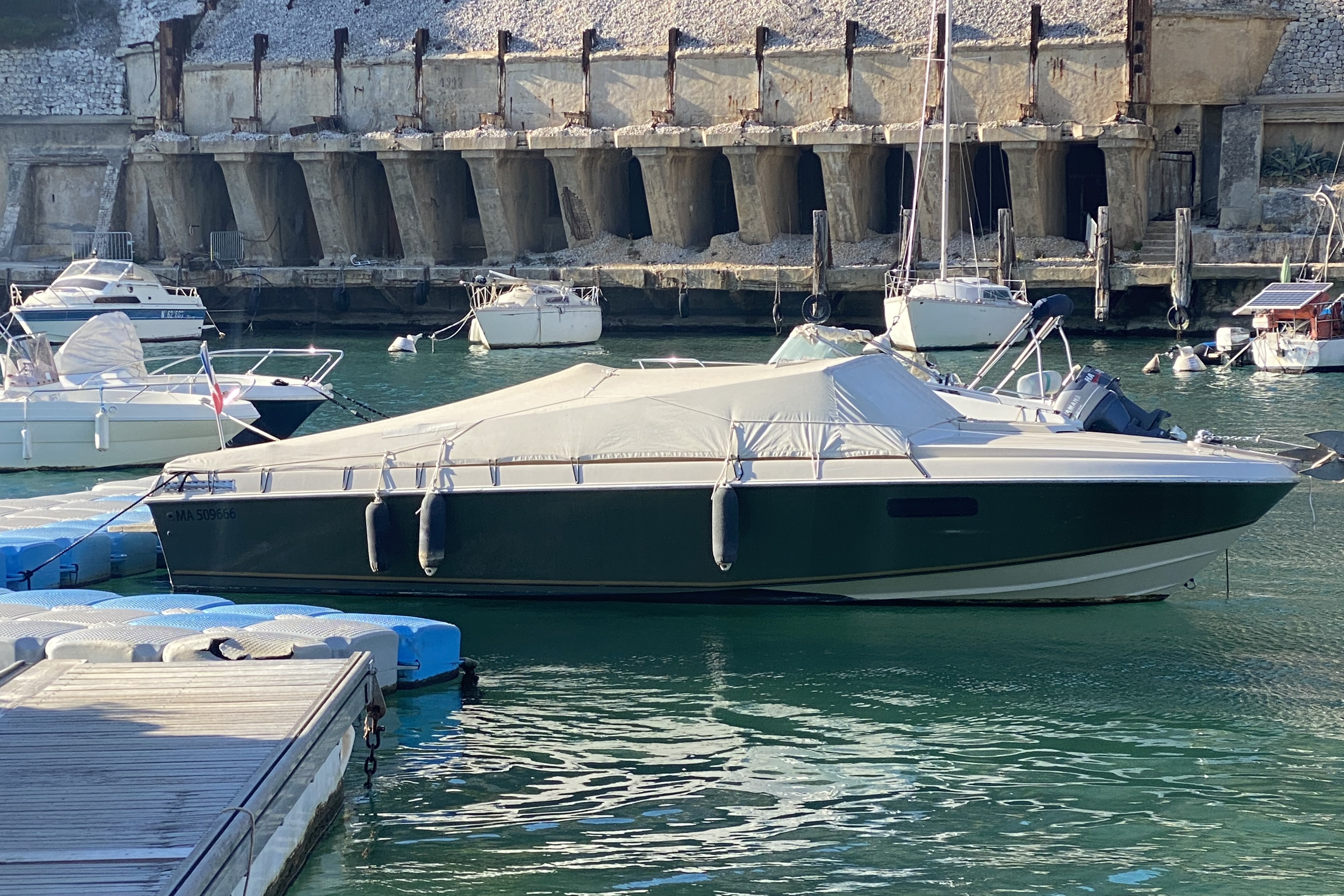 Wellcraft Nova 250