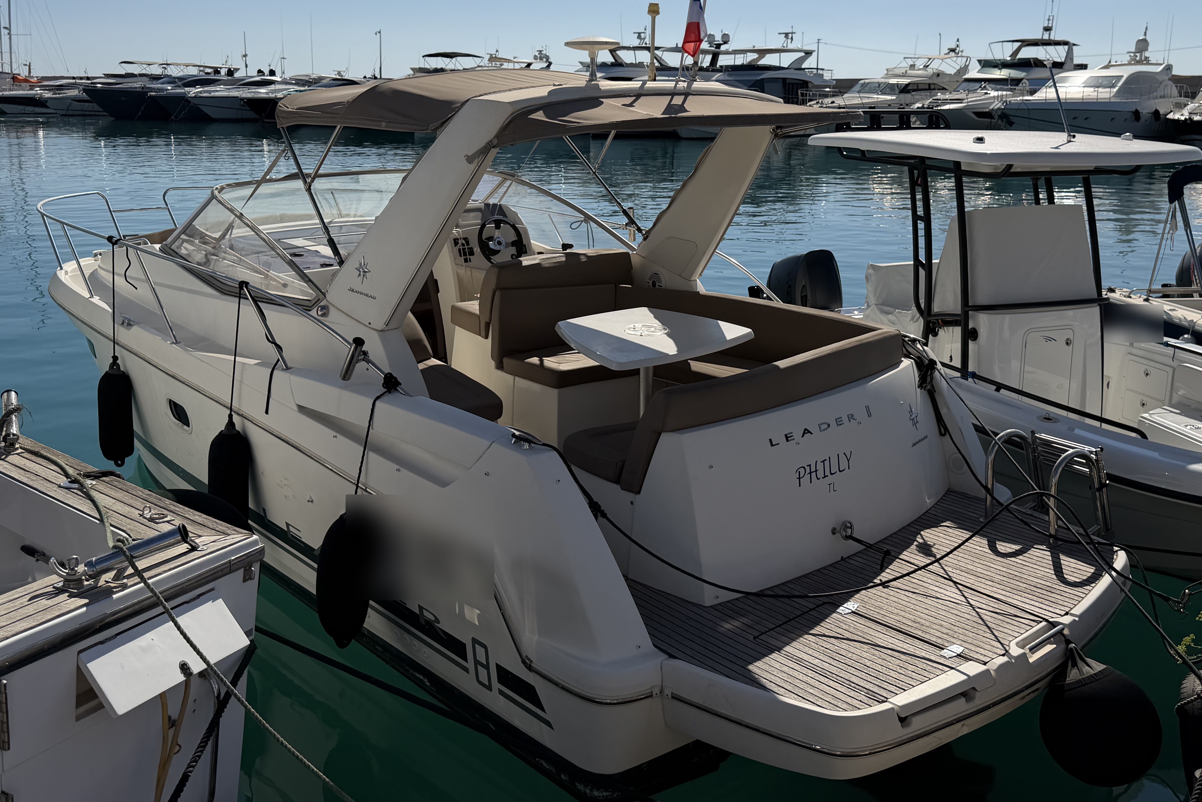 Jeanneau Leader 8 