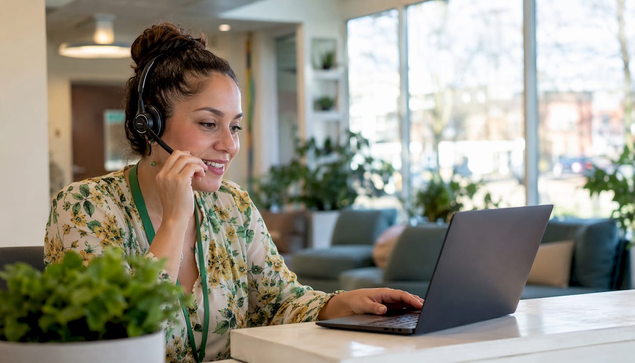 Receptionist scheduling primary care appointment