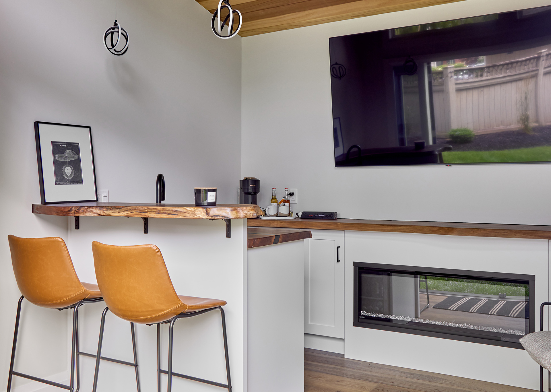 T&M Construction Marlborough Custom Studio