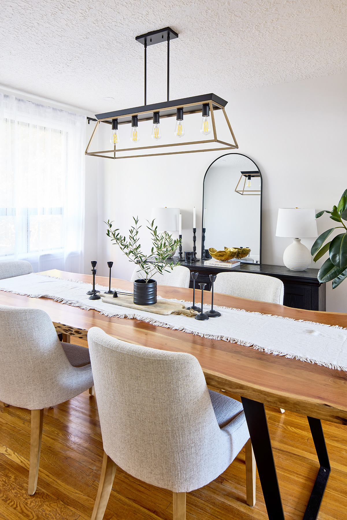 T&M Construction Marlborough Dining Room