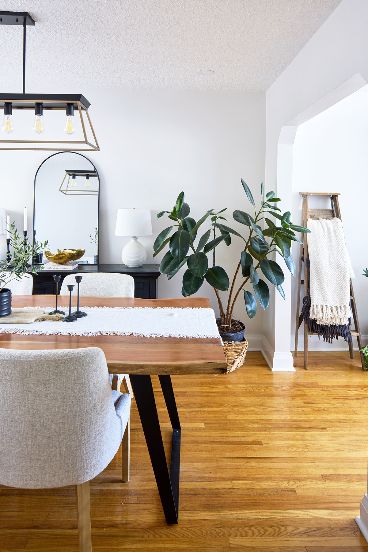 T&M Construction Marlborough Dining Room 2